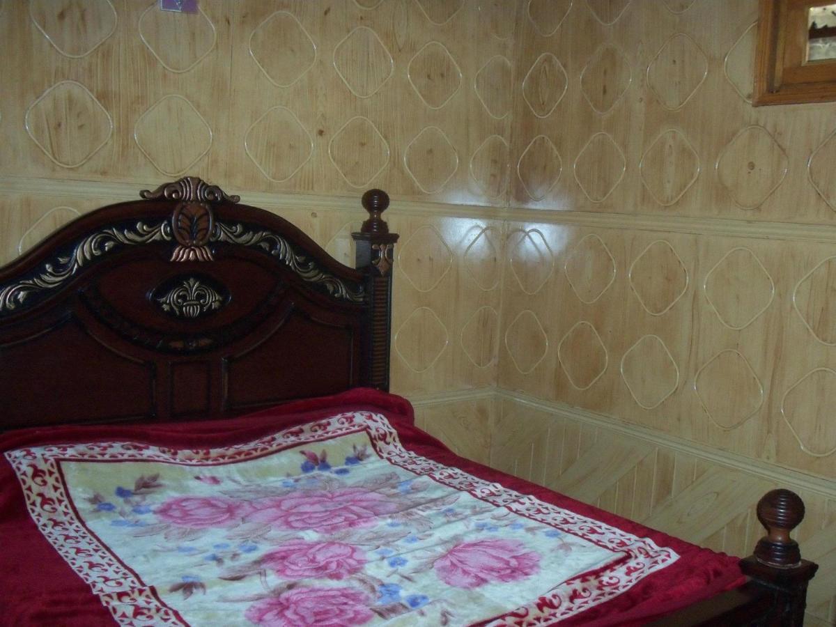Manila Huts Otel Naran Dış mekan fotoğraf