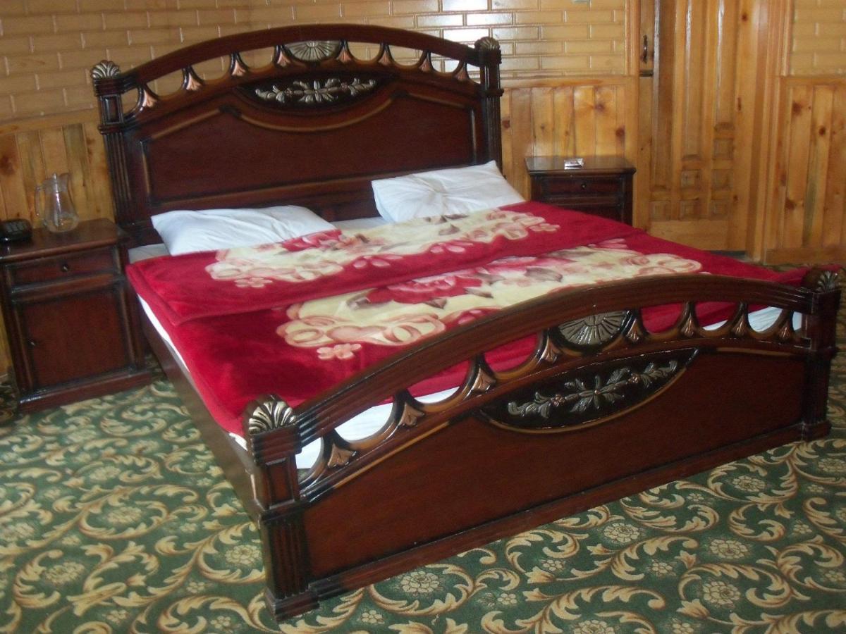 Manila Huts Otel Naran Dış mekan fotoğraf