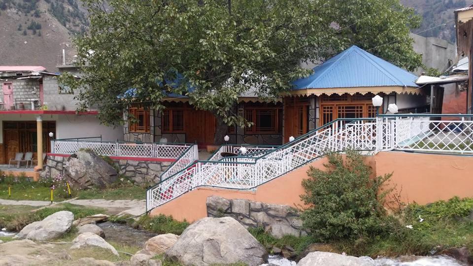 Manila Huts Otel Naran Dış mekan fotoğraf